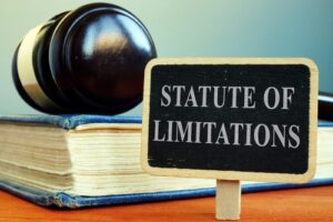 Statute,Of,Limitations,Sign,,Book,And,Gavel.